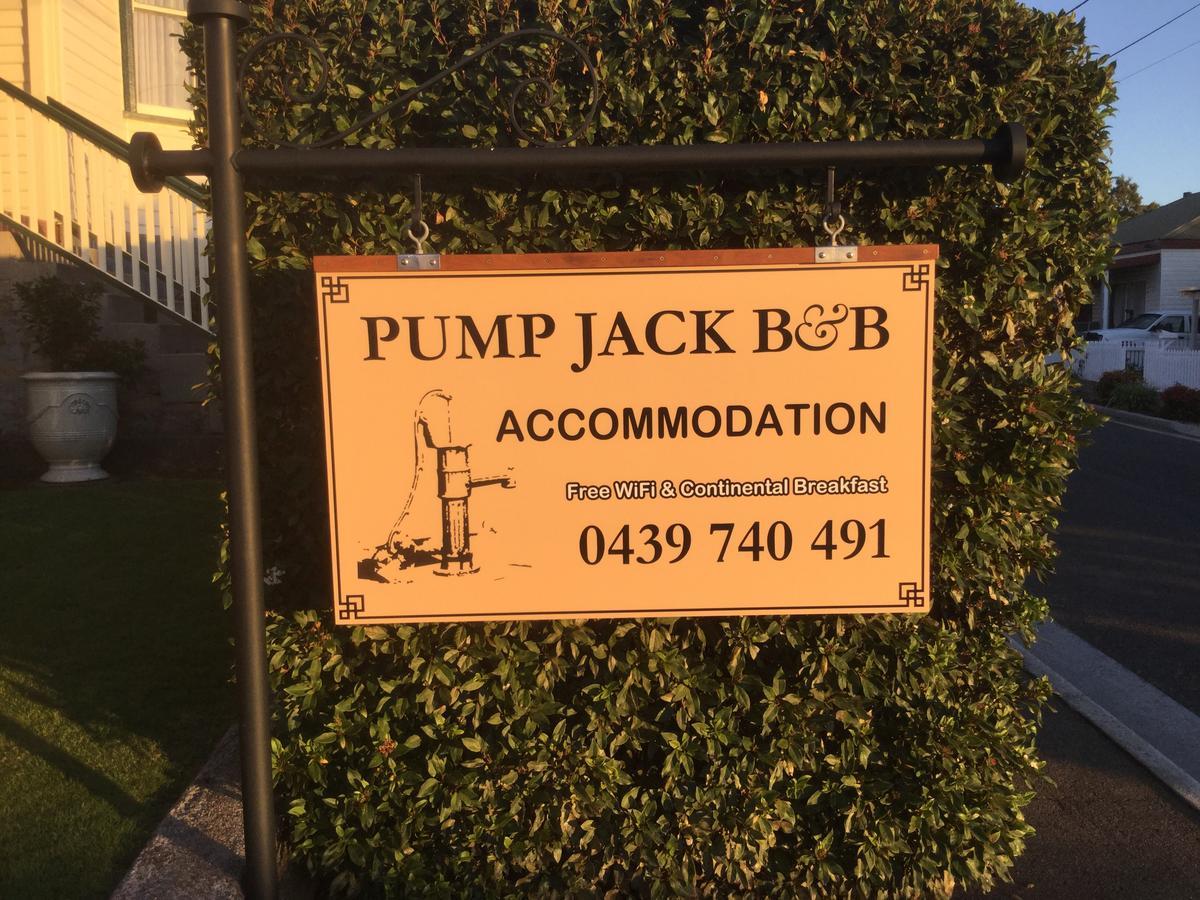 Pump Jack B&B Scottsdale Exterior photo